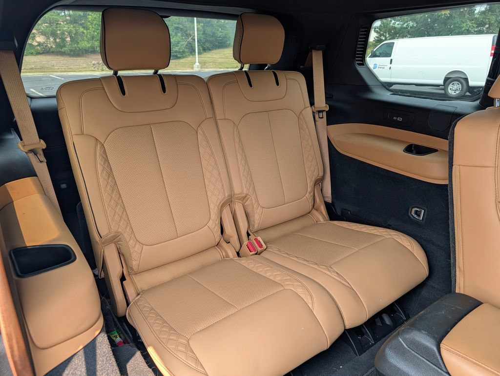 Used 2023 Jeep Grand Cherokee L Summit AWD/4WD image 13
