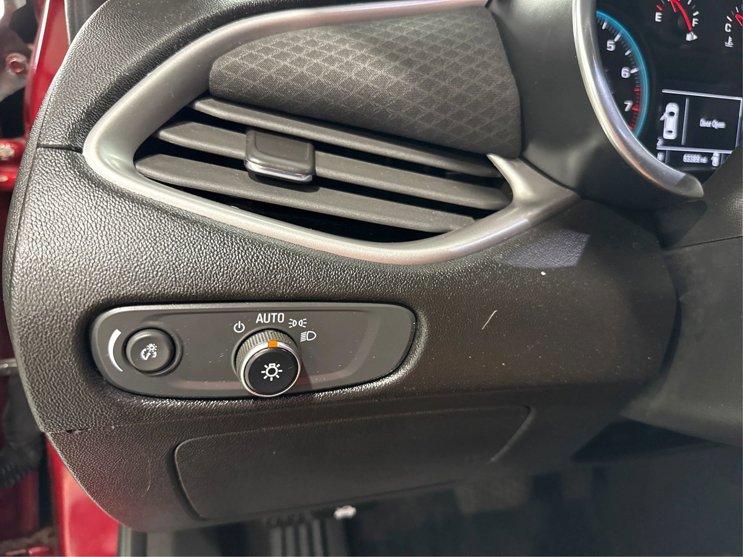 Used 2019 Chevrolet Malibu RS image 19