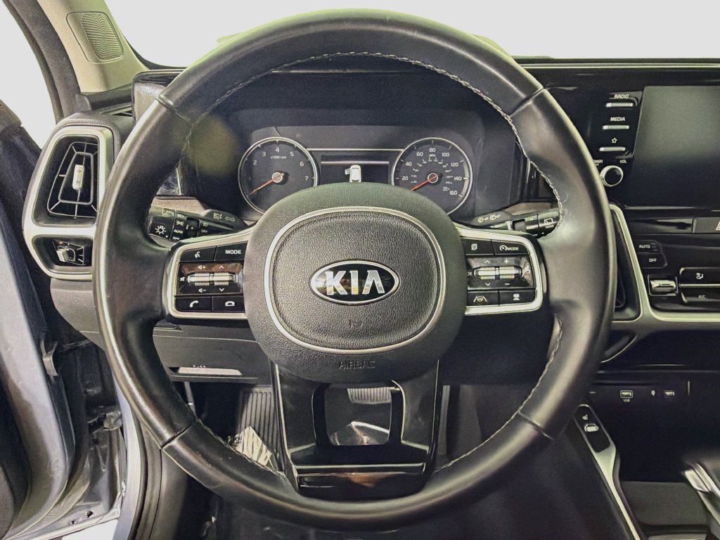 Used 2021 Kia Sorento EX AWD/4WD image 15