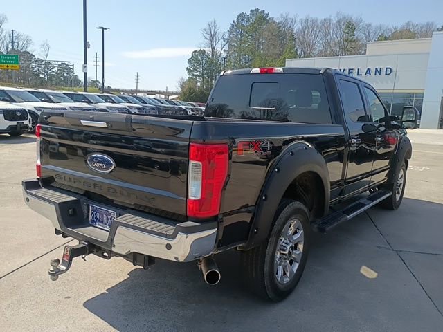Used 2019 Ford F250 Lariat w/ Chrome Package image 6