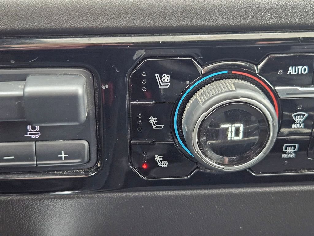 Used 2024 Chevrolet Silverado 3500 LTZ w/ LTZ Plus Package image 25