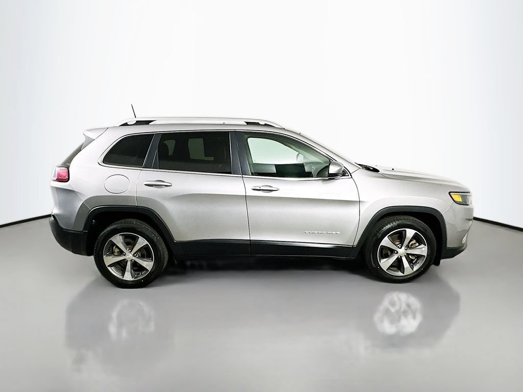 Used 2019 Jeep Cherokee Limited FWD image 7