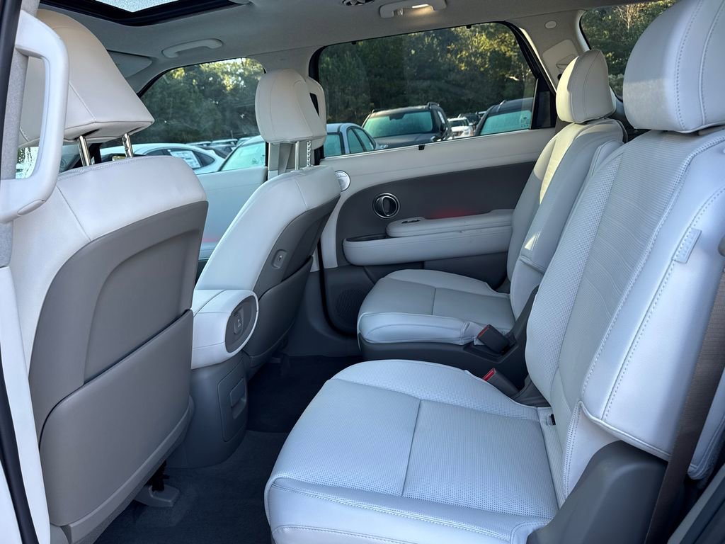 New 2026 Hyundai Palisade Limited FWD image 12