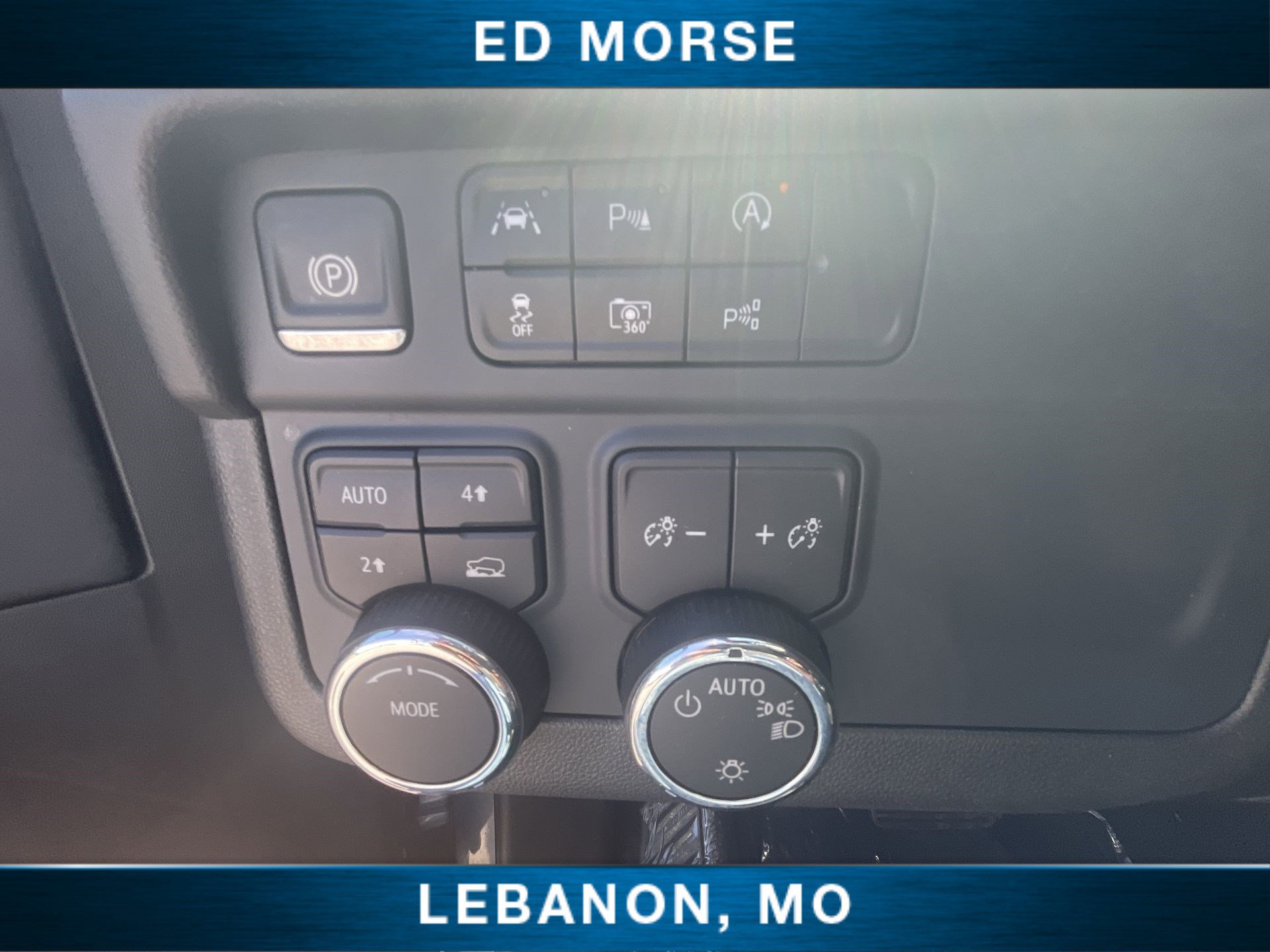 Used 2025 Chevrolet Tahoe LT AWD/4WD image 18