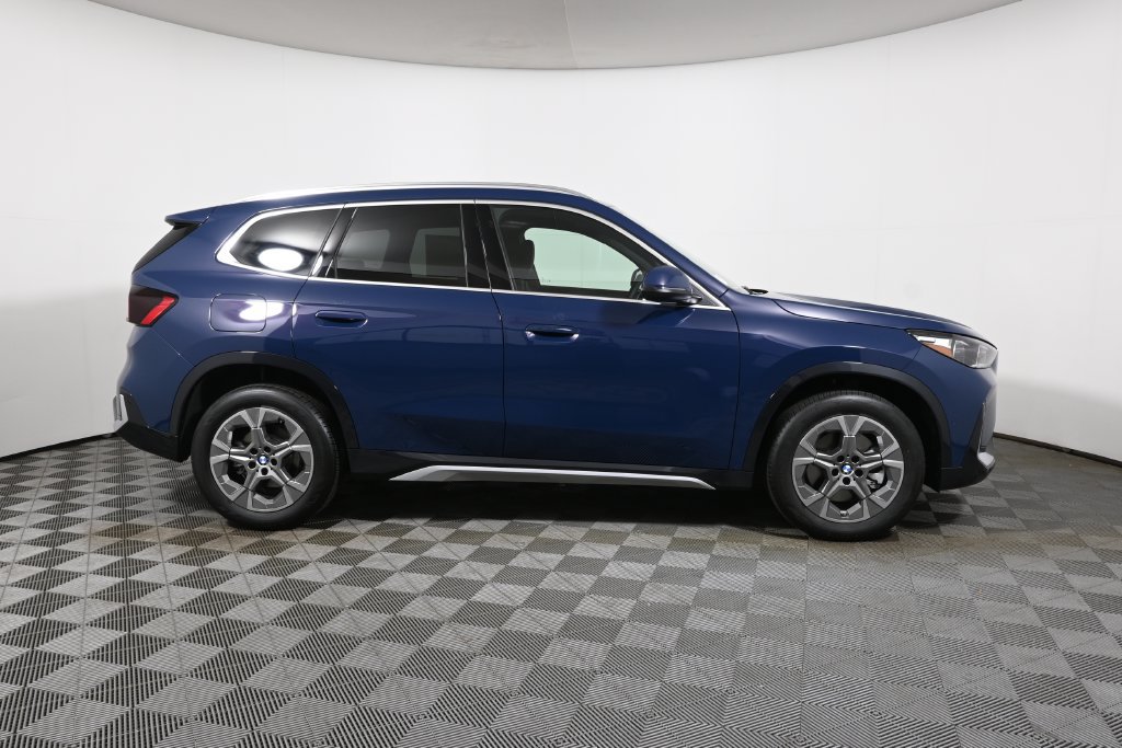 New 2027 BMW X1 xDrive28i AWD/4WD image 8