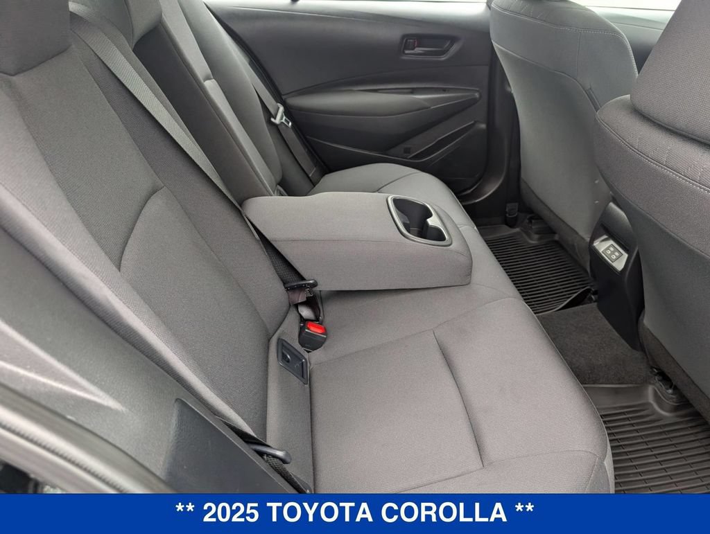 Used 2025 Toyota Corolla LE w/ LE Premium Package FWD image 37