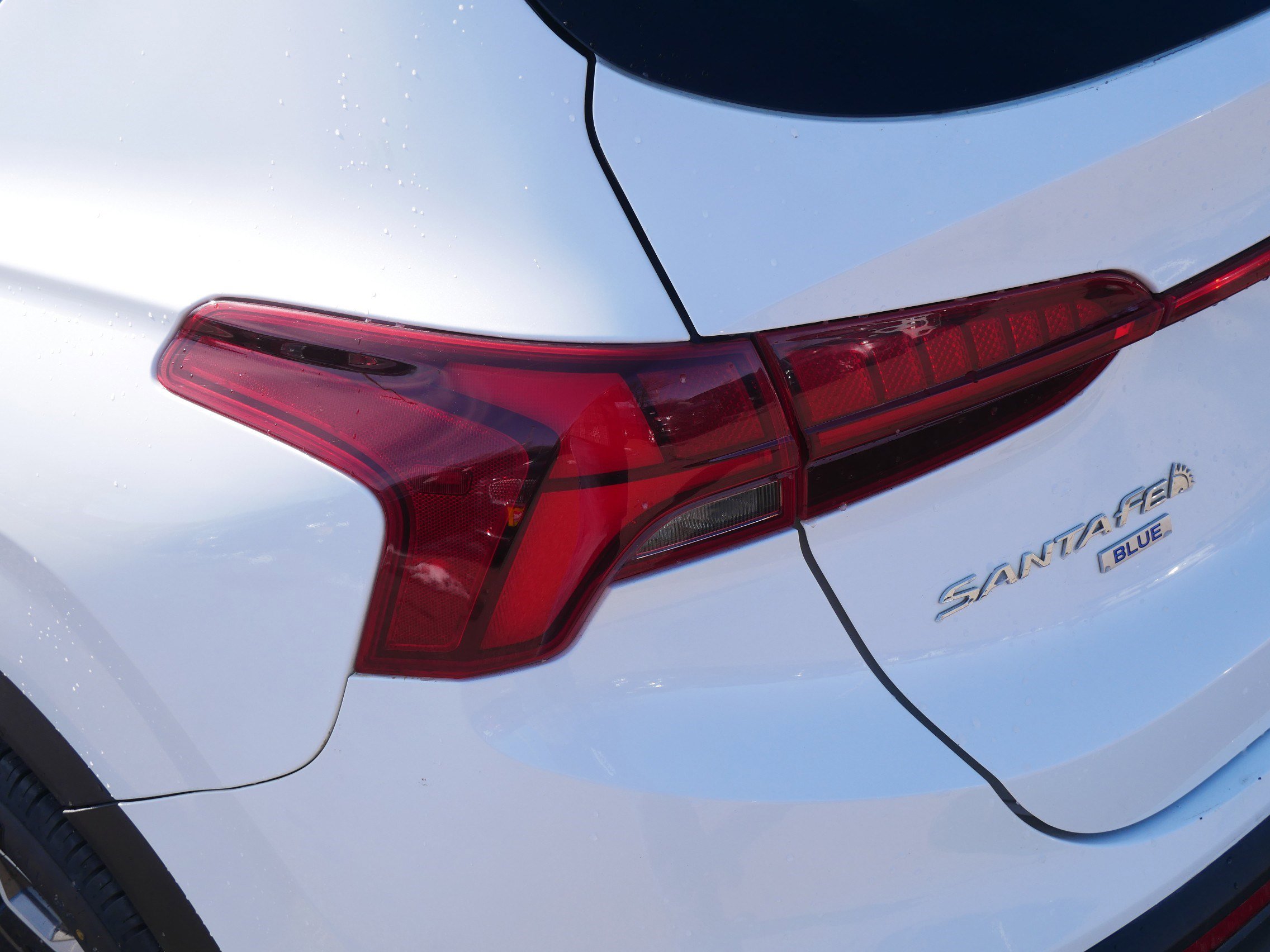 Used 2022 Hyundai Santa Fe Blue image 17