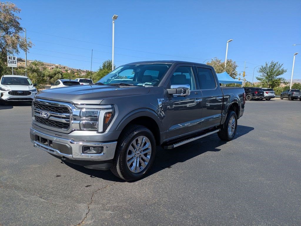 Used 2025 Ford F150 Lariat w/ Equipment Group 501A Mid AWD/4WD image 9