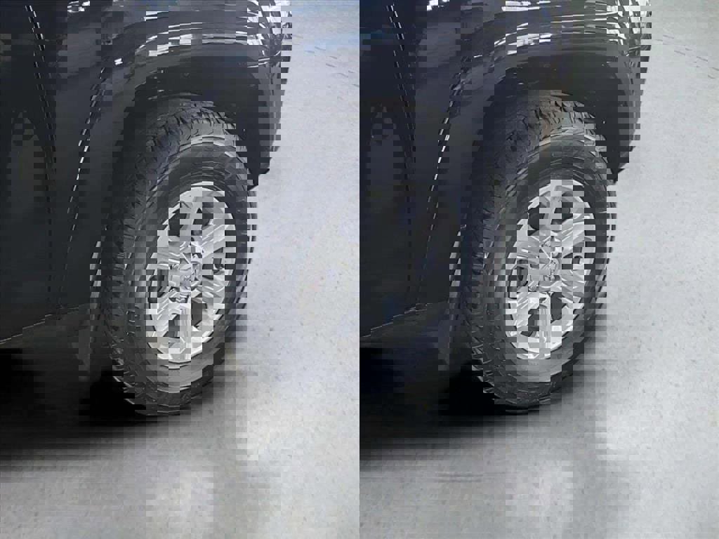 Used 2023 Toyota 4Runner SR5 Premium w/ Moonroof Package image 37