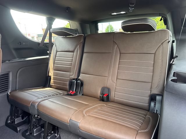 New 2026 GMC Yukon XL Denali Ultimate AWD/4WD image 12