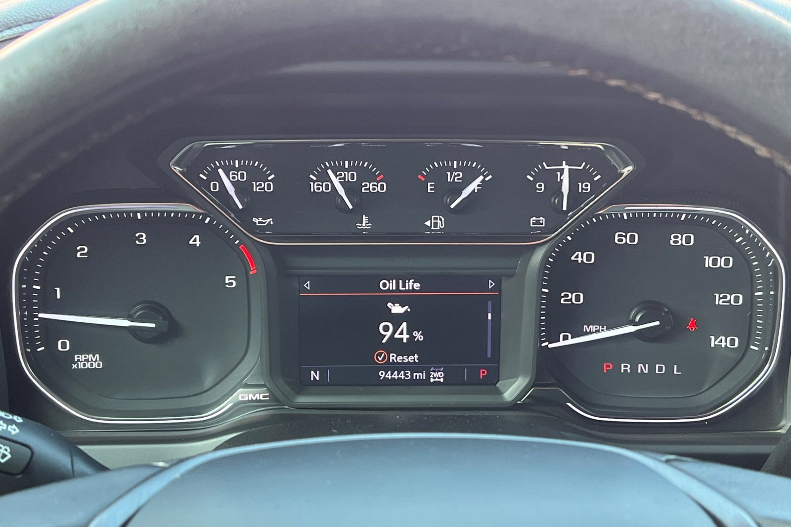 Used 2021 GMC Sierra 2500 AT4 w/ Gooseneck/5TH Wheel Package image 33