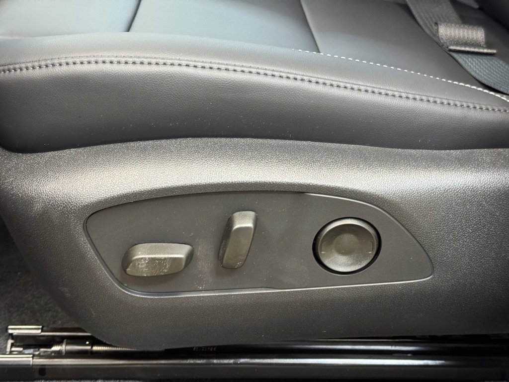 New 2026 GMC Acadia Elevation w/ Super Cruise Package image 12