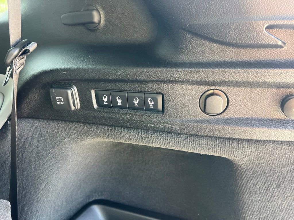Certified 2021 Jeep Grand Cherokee L Summit w/ Advanced Protech Group IV AWD/4WD image 36
