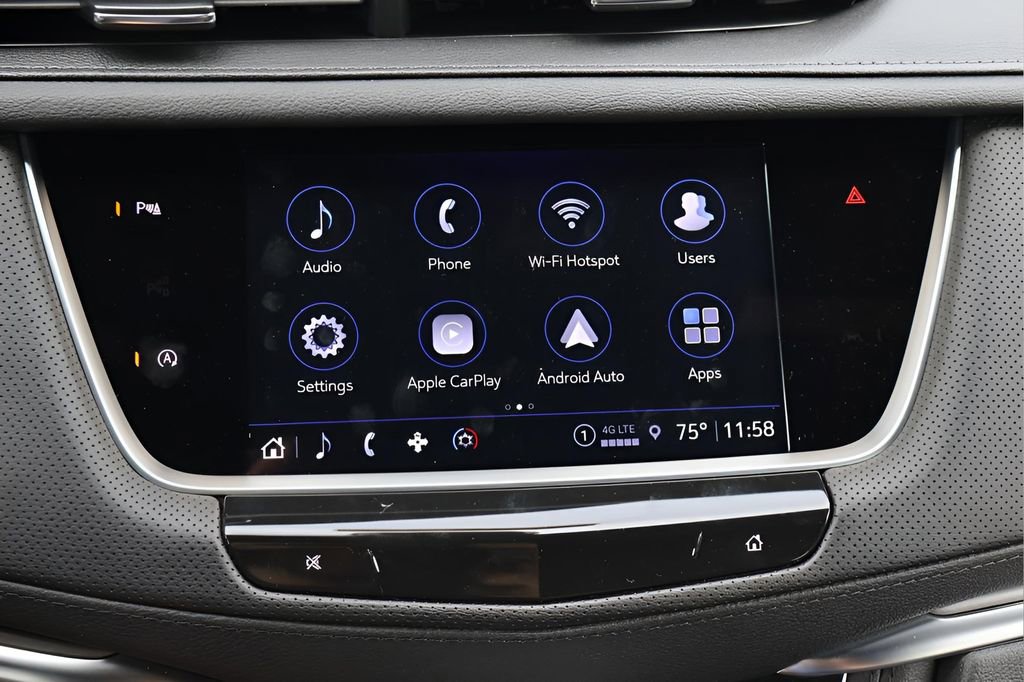 New 2026 Cadillac XT5 Luxury w/ LPO, ONYX Package FWD image 22