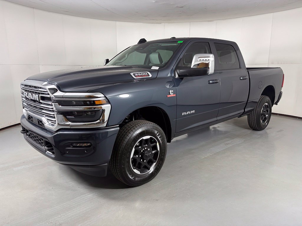 New 2027 RAM 3500 Laramie AWD/4WD image 4