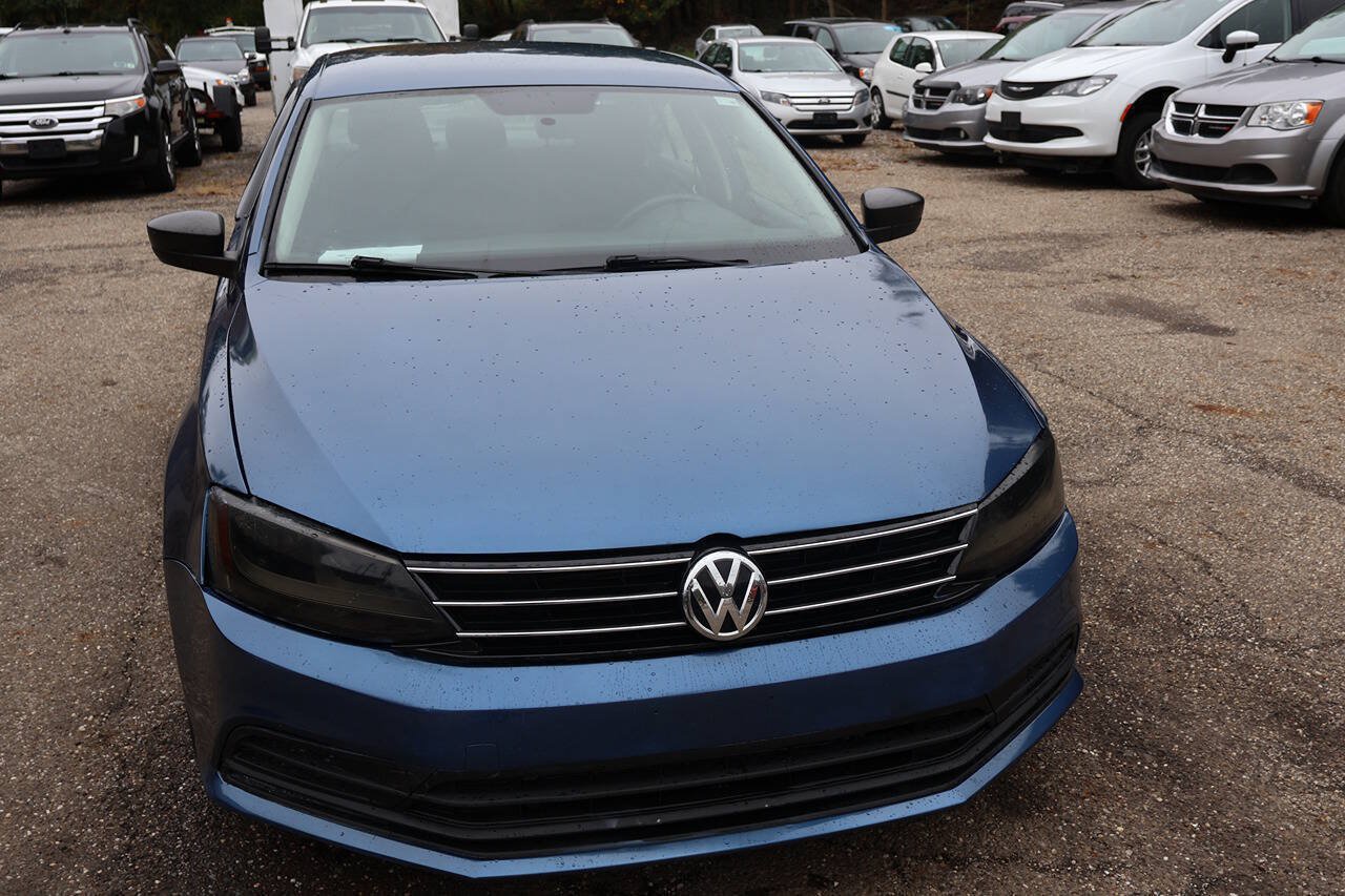 Used 2015 Volkswagen Jetta S FWD image 2