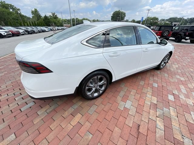 Certified 2024 Honda Accord EX image 34