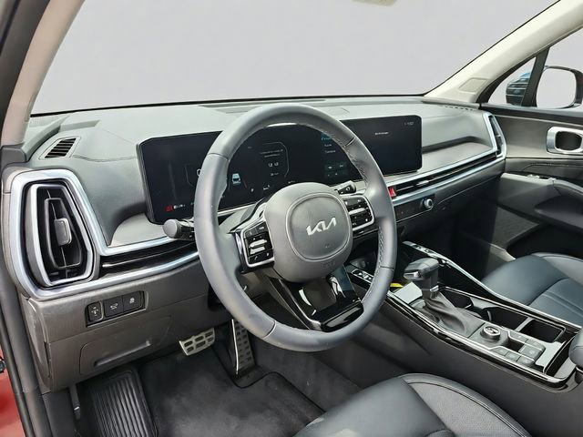 Certified 2025 Kia Sorento SX AWD/4WD image 9