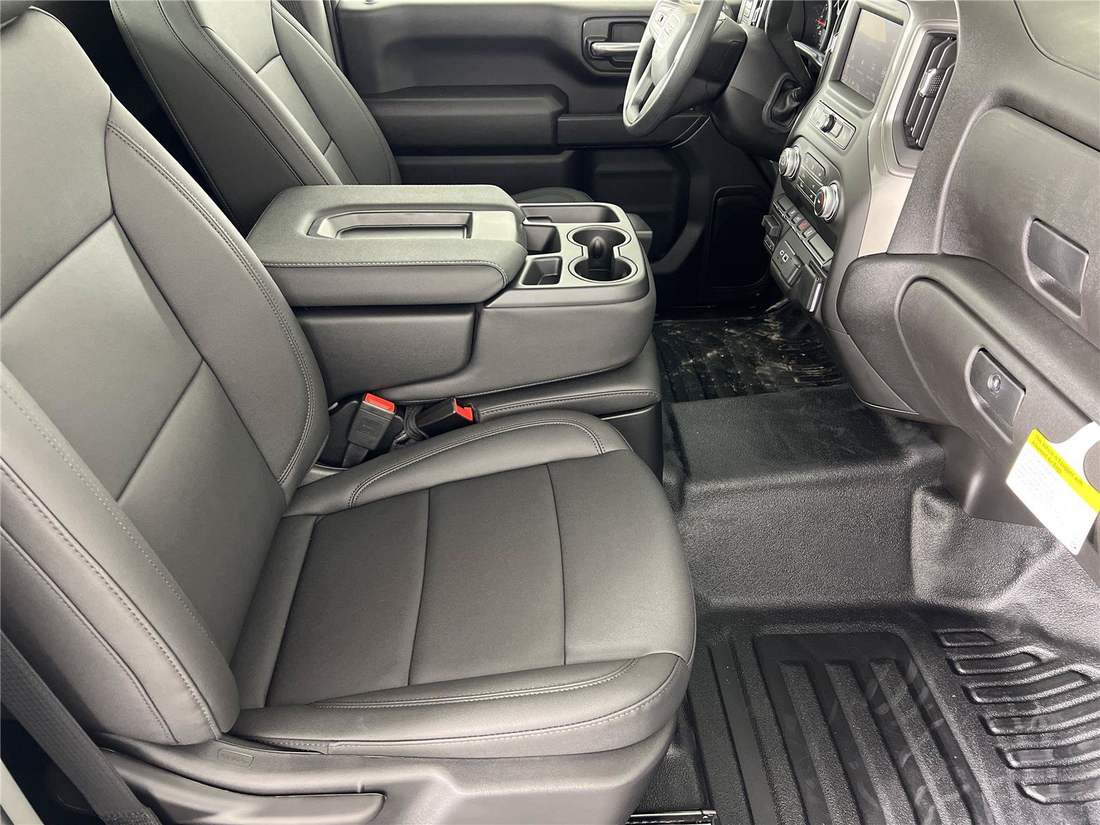 New 2026 GMC Sierra 2500 Pro w/ Convenience Package AWD/4WD image 9
