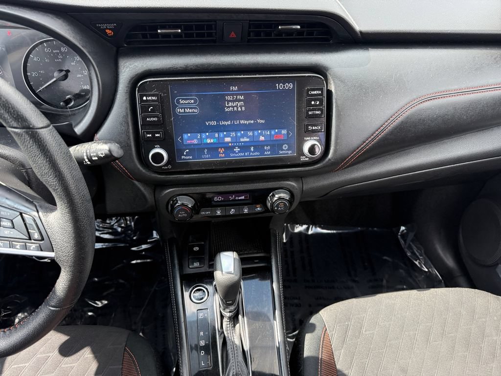 Used 2024 Nissan Kicks SR FWD image 11