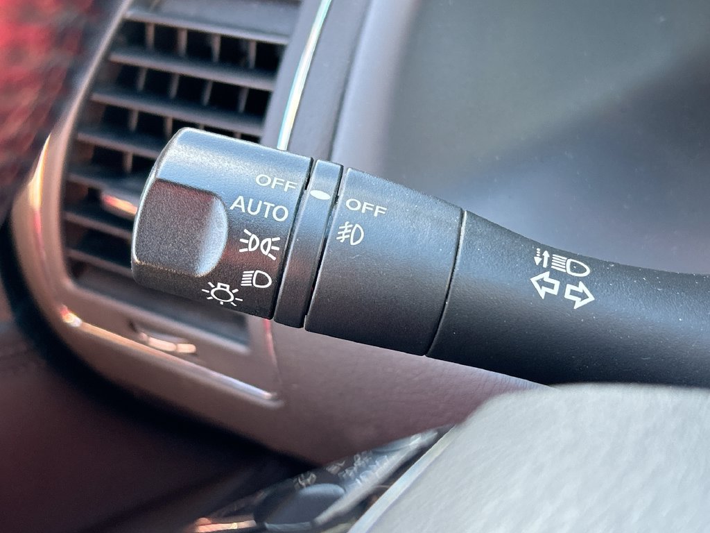 Used 2024 Nissan Armada SV RWD image 21