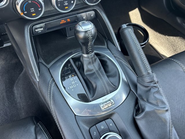 Used 2025 MAZDA MX-5 Miata RF Grand Touring RWD image 24