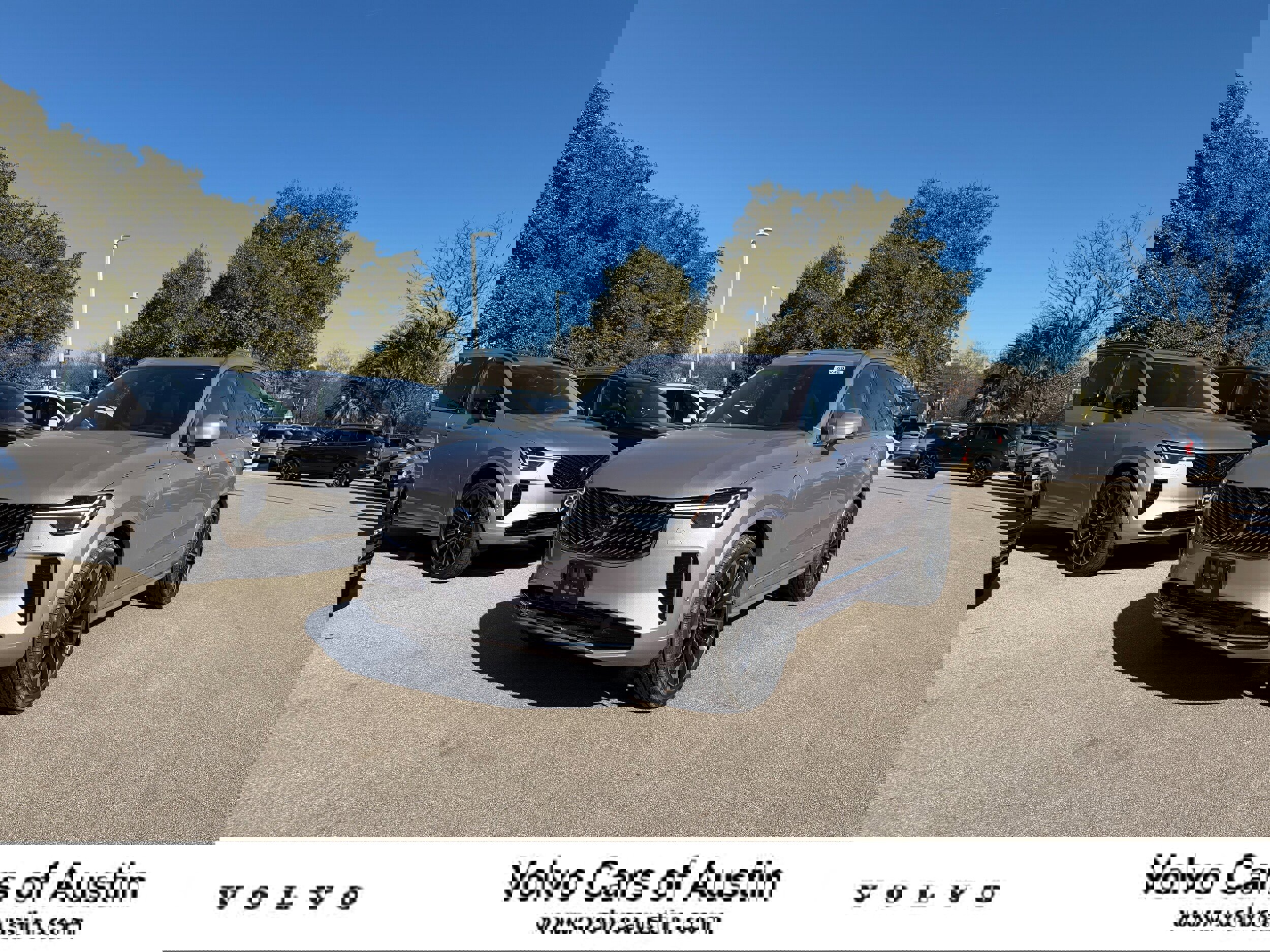 New 2026 Volvo XC90 T8 Ultra w/ Lounge Package