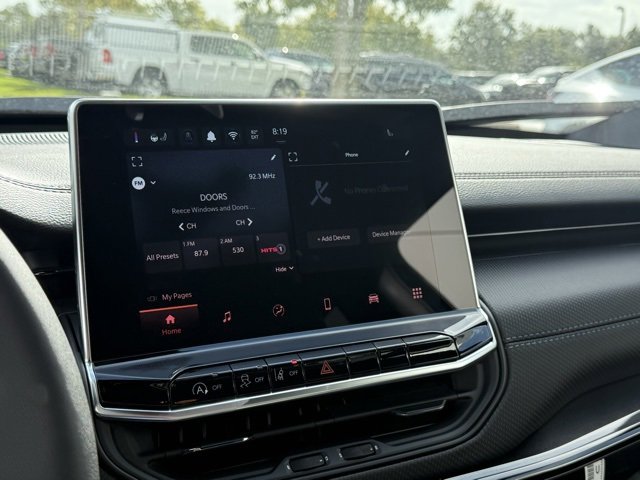 New 2026 Jeep Compass Latitude image 16