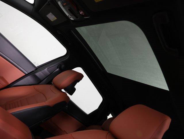 New 2026 Kia Sportage SX image 12