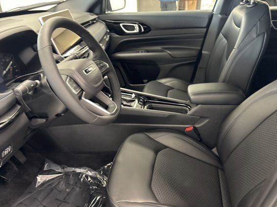 New 2026 Jeep Compass Latitude AWD/4WD image 13