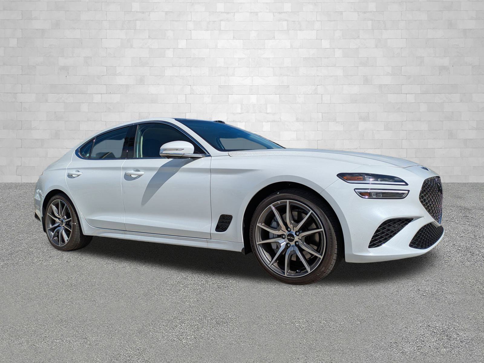 Used 2026 Genesis G70 2.5T Prestige RWD image 1