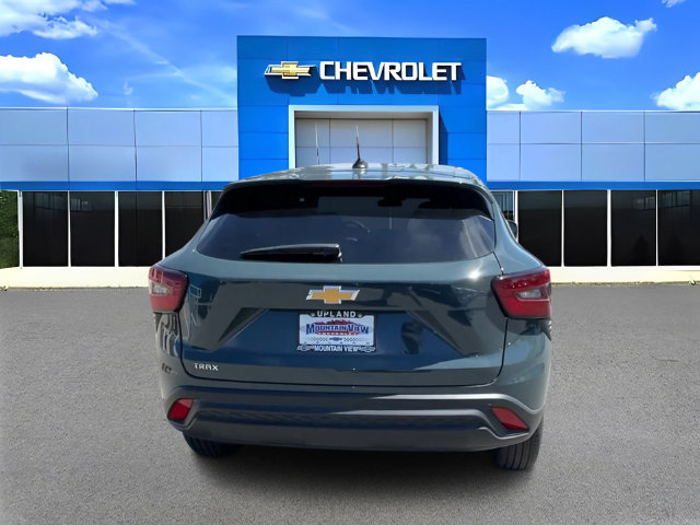 New 2026 Chevrolet Trax LS w/ Driver Confidence Package FWD image 5