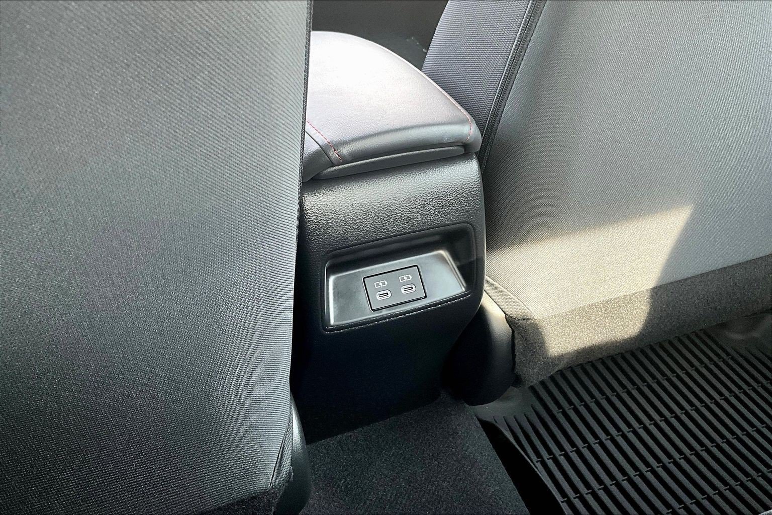 Used 2025 Toyota Corolla SE FWD image 24