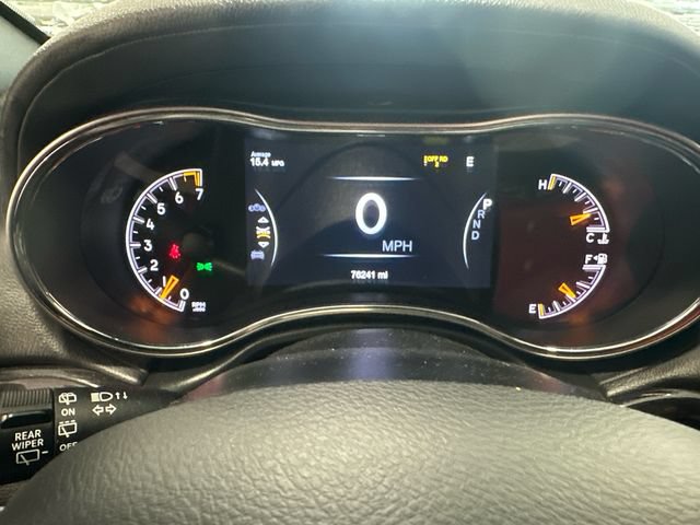 Used 2021 Jeep Grand Cherokee Overland AWD/4WD image 14