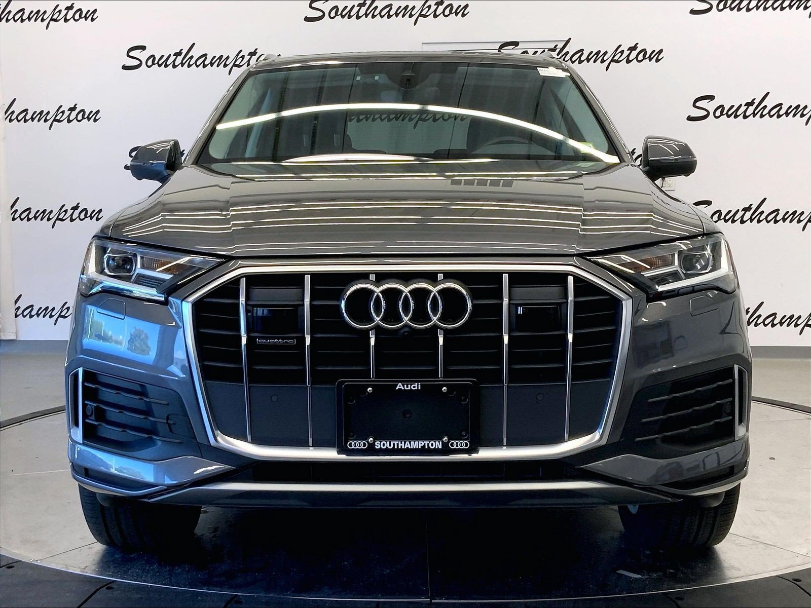 Certified 2023 Audi Q7 2.0T Premium w/ Convenience Package AWD/4WD image 2