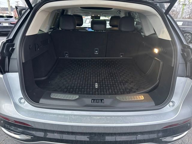 Certified 2024 Lincoln Nautilus Reserve w/ Equipment Group 202A image 28