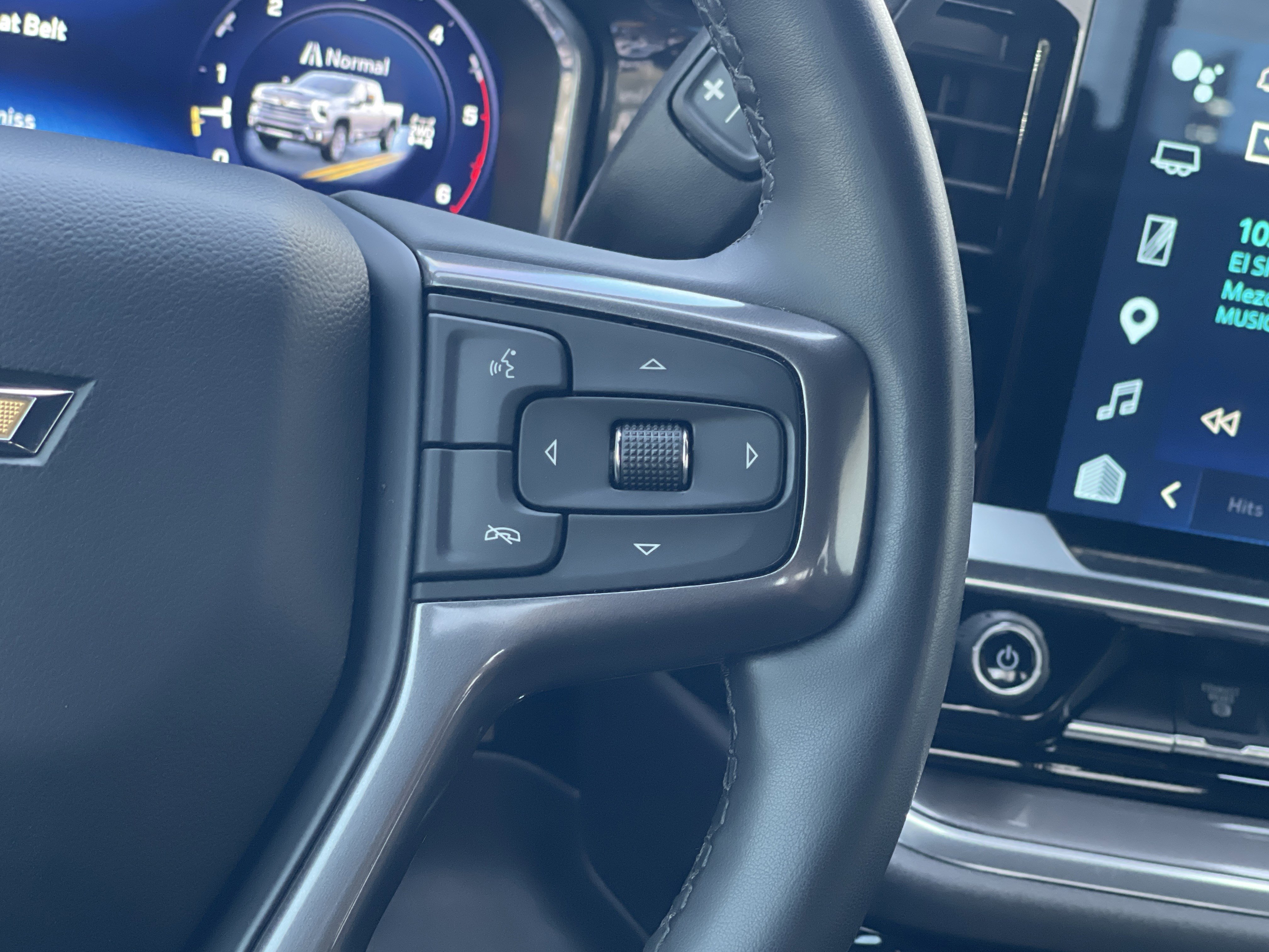 Used 2024 Chevrolet Silverado 2500 High Country w/ High Country Premium Package image 19