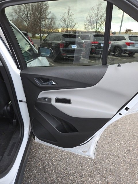 Used 2018 Chevrolet Equinox LT image 26