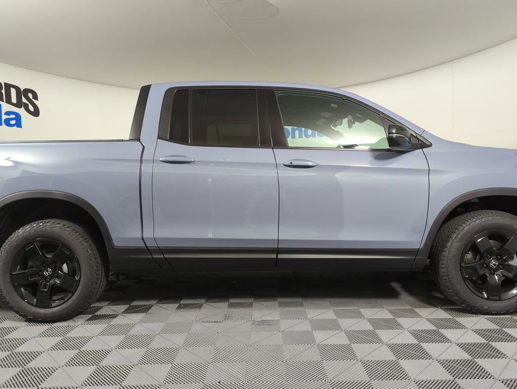New 2026 Honda Ridgeline Black Edition image 6