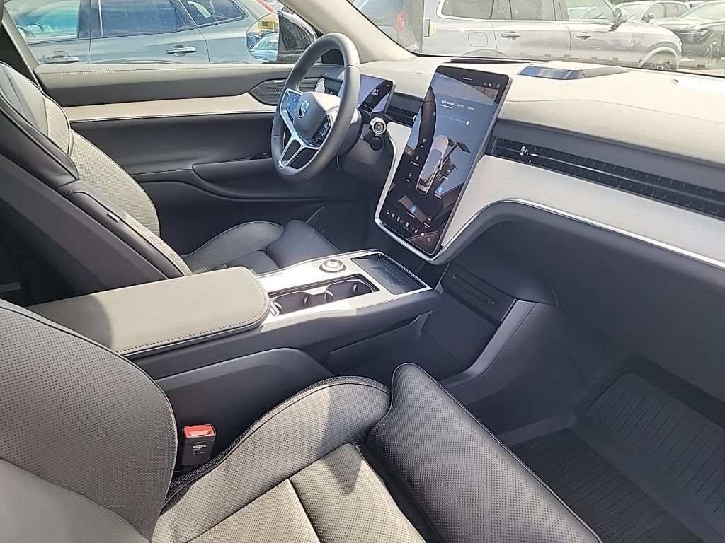 New 2026 Volvo EX90 Ultra AWD/4WD image 20
