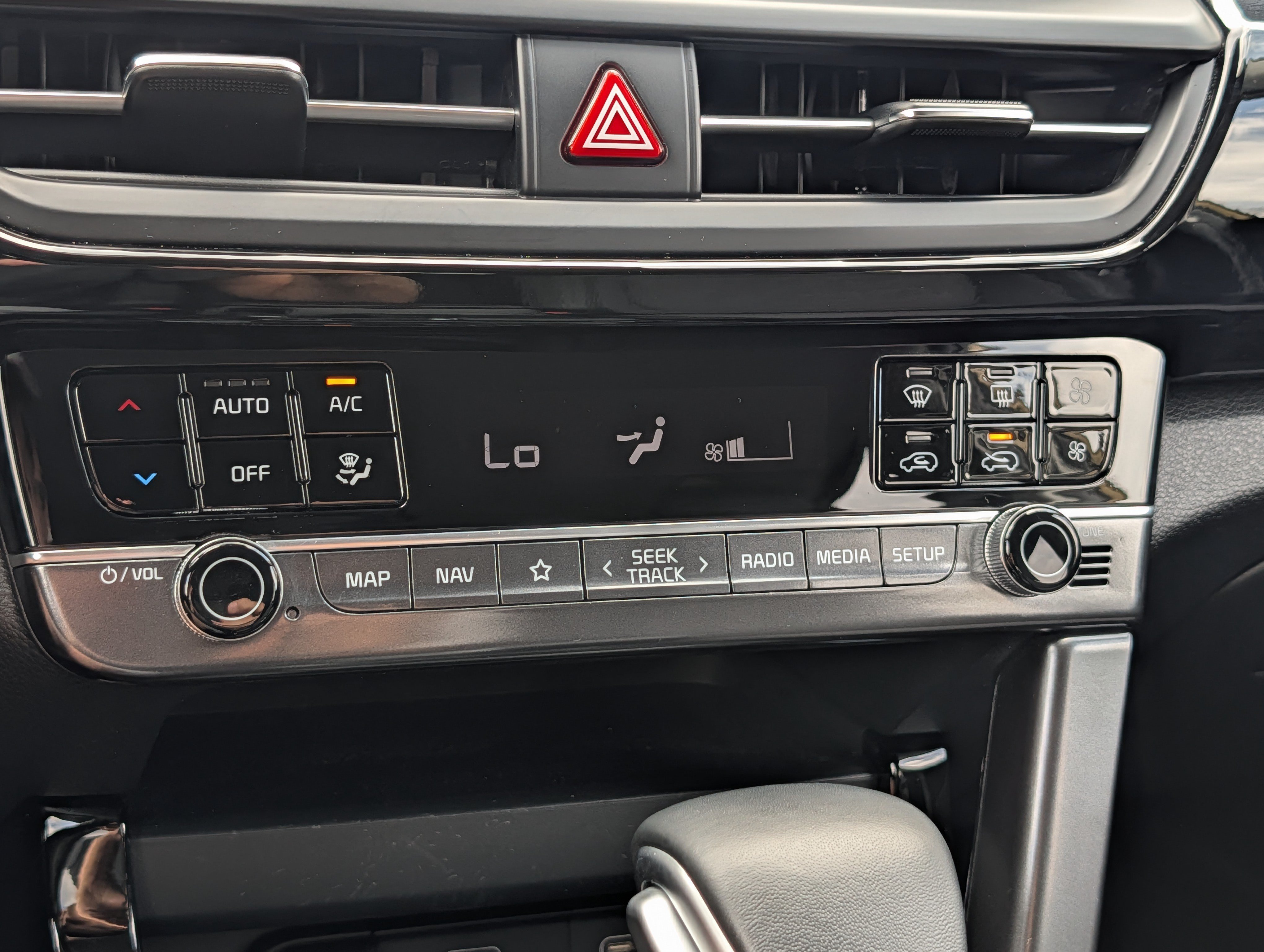 Certified 2024 Kia Seltos S AWD/4WD image 23