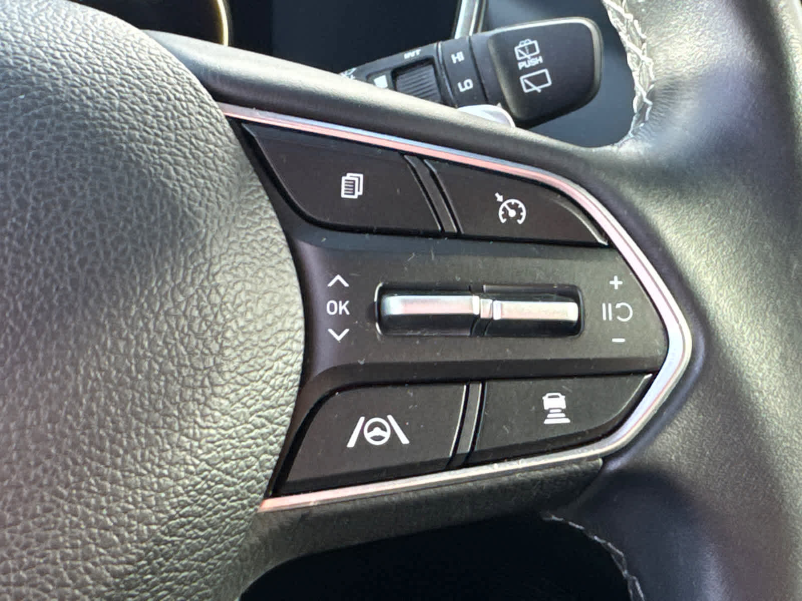 Used 2022 Hyundai Santa Fe SEL w/ Convenience + Premium Package image 20