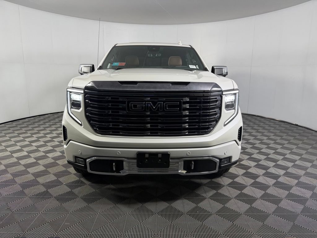 Used 2024 GMC Sierra 1500 Denali Ultimate AWD/4WD image 9