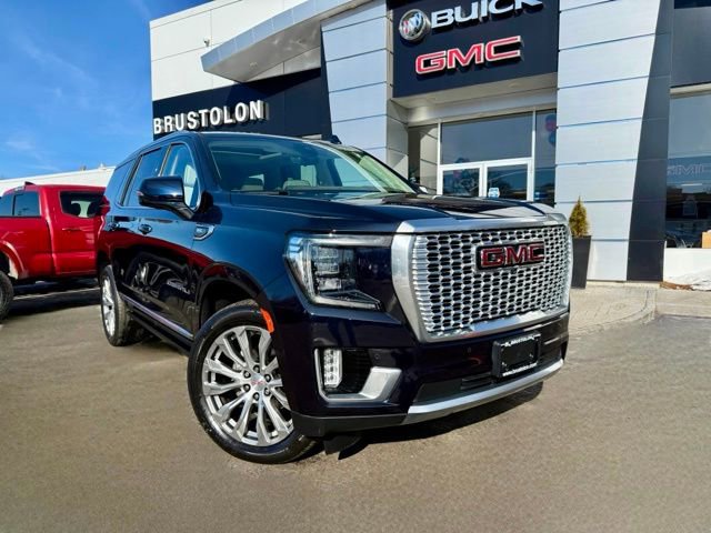 Used 2022 GMC Yukon Denali w/ Denali Premium Package image 7