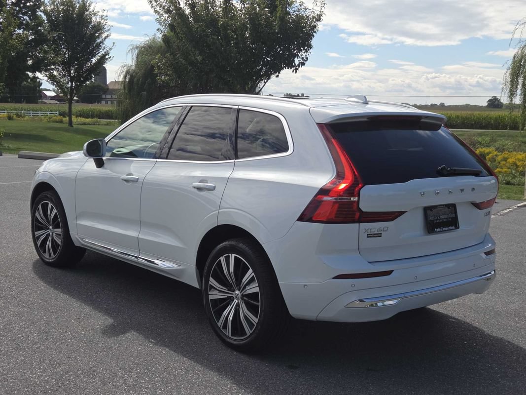 Used 2022 Volvo XC60 B5 Inscription AWD/4WD image 6