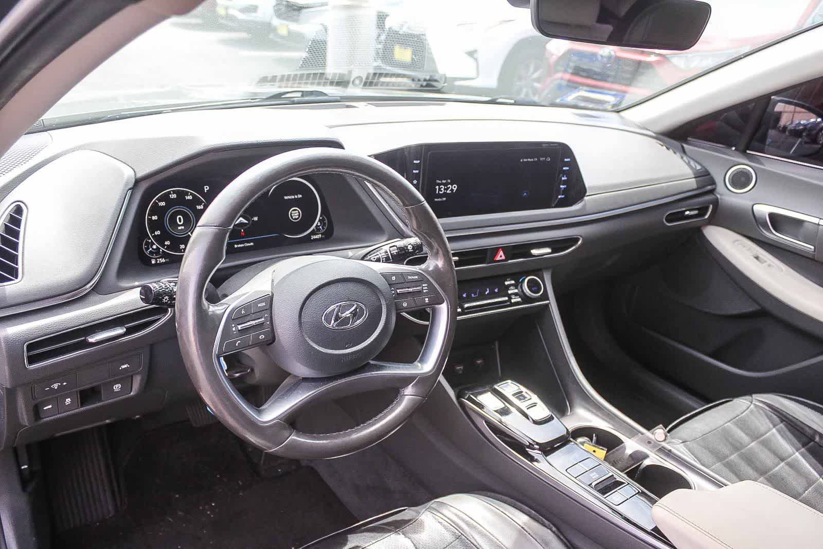 Used 2023 Hyundai Sonata SEL w/ Convenience Package image 22