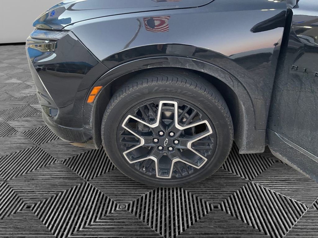 Used 2023 Chevrolet Blazer RS w/ Driver Confidence II Package image 14