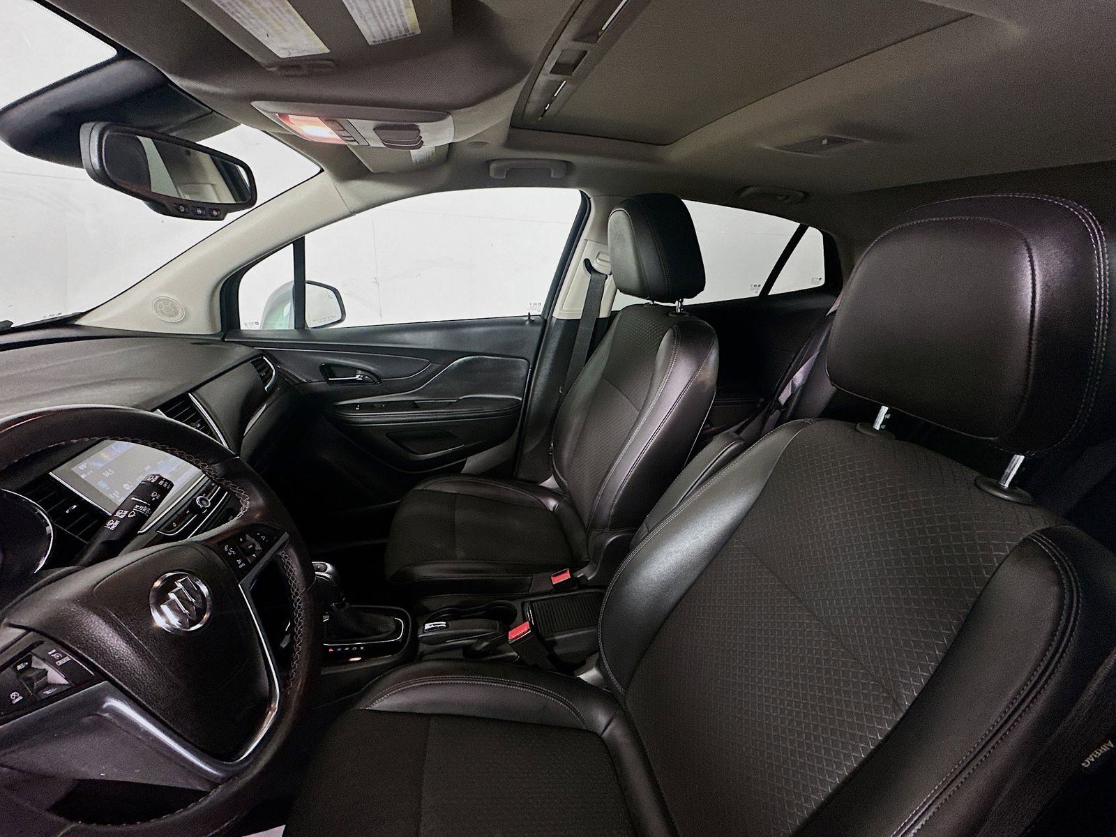 Used 2019 Buick Encore Sport Touring w/ Safety Package FWD image 21