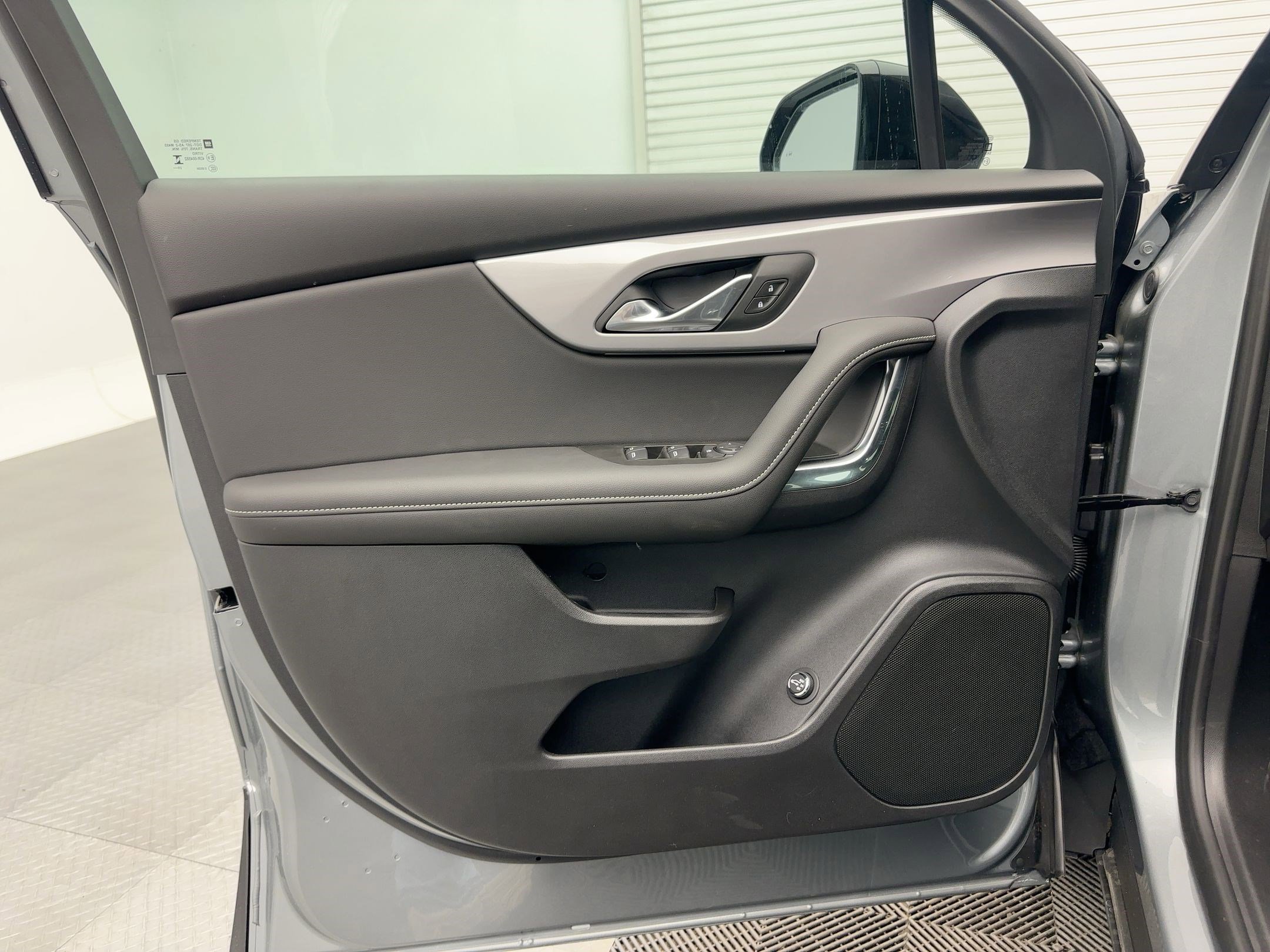 New 2026 Chevrolet Blazer LT w/ Convenience Package image 13