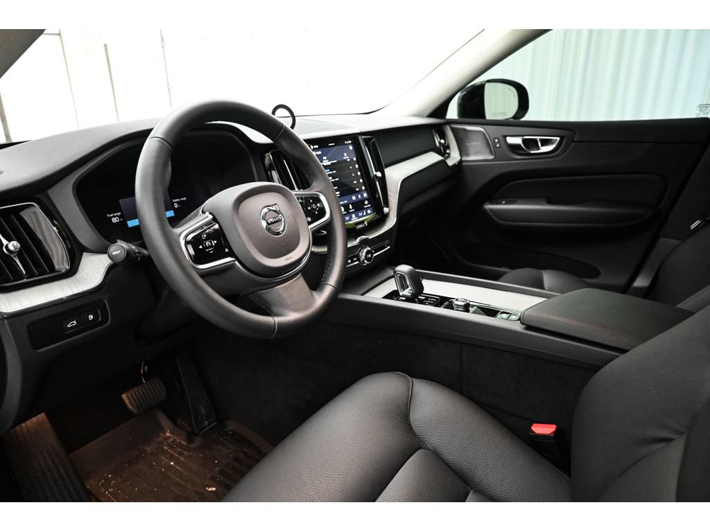 Used 2025 Volvo XC60 T8 Plus w/ Protection Package Premier AWD/4WD image 11